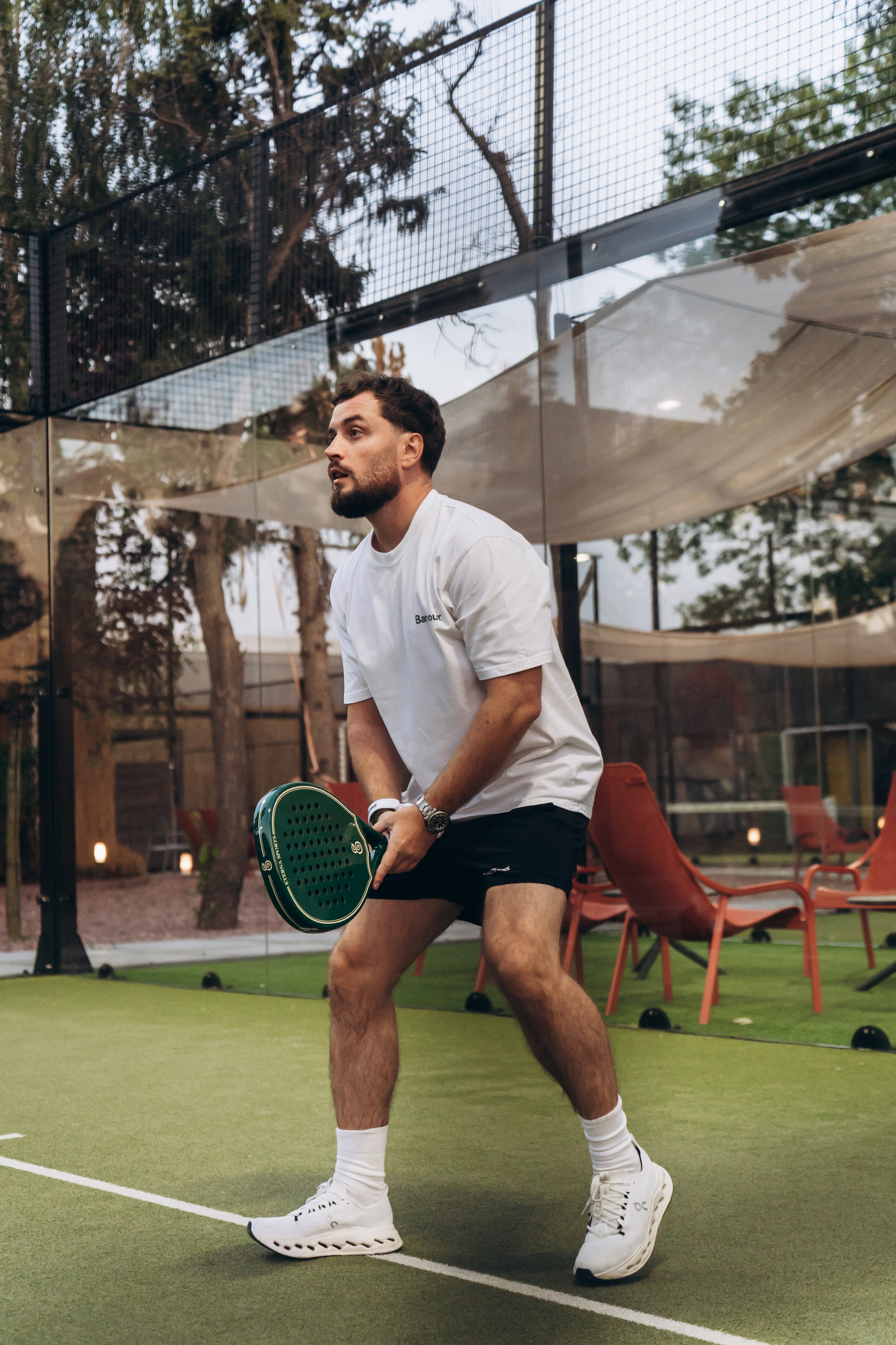 Eterna Sports Bel Air Green Glossy padel racket, on-court 1