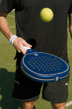 Eterna Sports Soho Blue Matte padel racket, on-court 2
