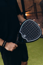 Eterna Sports Tribeca Laser Black Glossy padel racket, on-court 3