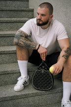 Eterna Sports Tribeca Laser Black Matte padel racket, on-court 1
